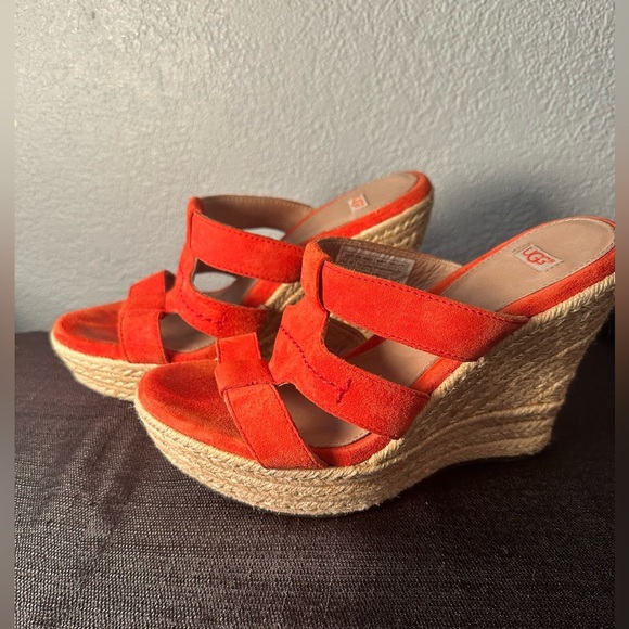 UGG platform wedge suede orange sandals size 6.5 - Picture 3 of 6
